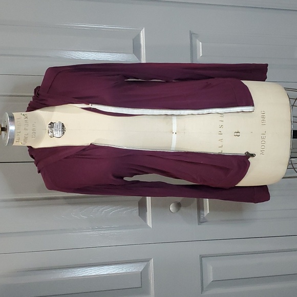 American Eagle Outfitters size XL maroon light weight super soft zip up hoodie - Picture 1 of 12